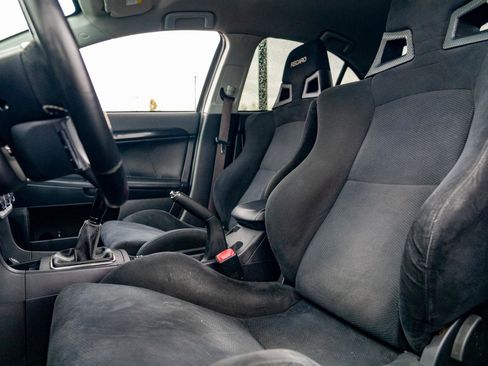 Used 2015 Mitsubishi Lancer Evolution GSR image 27