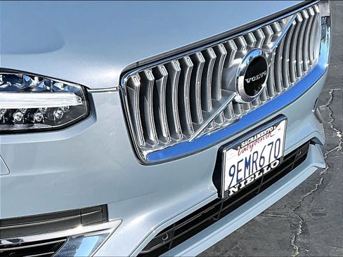 Used 2022 Volvo XC90 T8 Inscription w/ Advanced Package AWD/4WD image 34