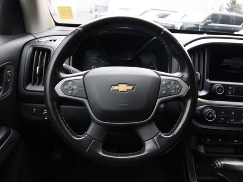 Used 2020 Chevrolet Colorado LT RWD image 13