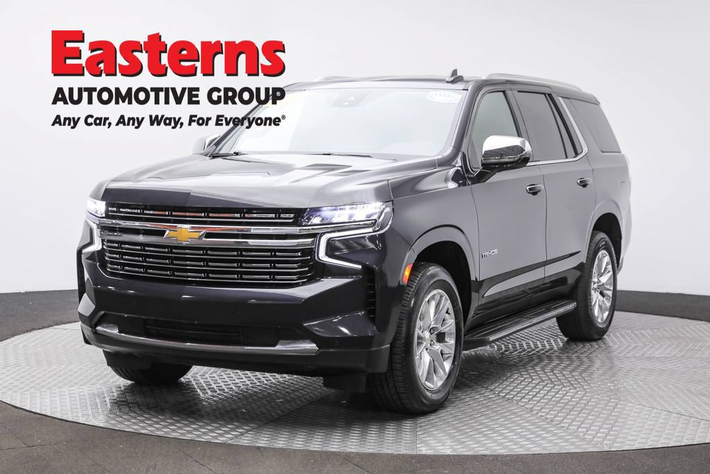 Used 2024 Chevrolet Tahoe Premier RWD image 1