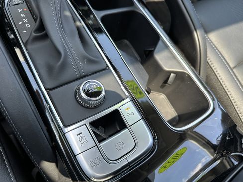 Used 2025 Kia Telluride EX FWD image 35