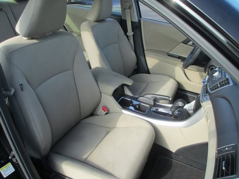 Used 2014 Honda Accord LX image 14