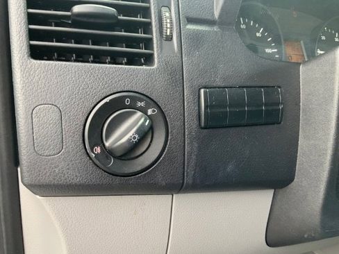 Used 2016 Mercedes-Benz Sprinter 3500 image 17