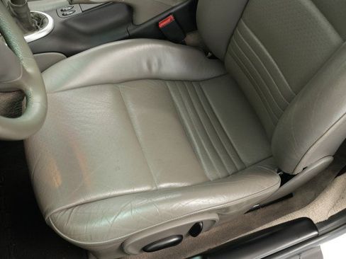 Used 2003 Porsche 911 Carrera 4S AWD/4WD image 42