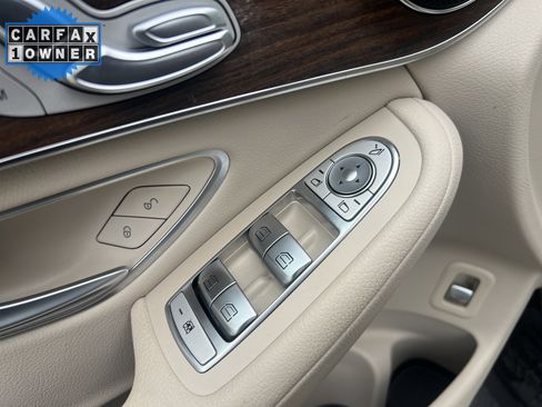Certified 2022 Mercedes-Benz GLC 300 4MATIC image 15