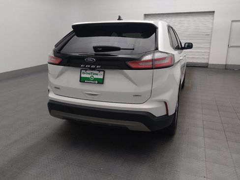 Used 2024 Ford Edge SEL image 7