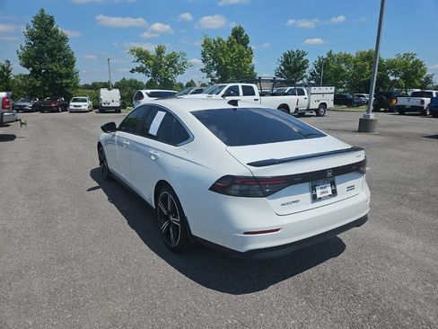 Used 2023 Honda Accord Sport image 5