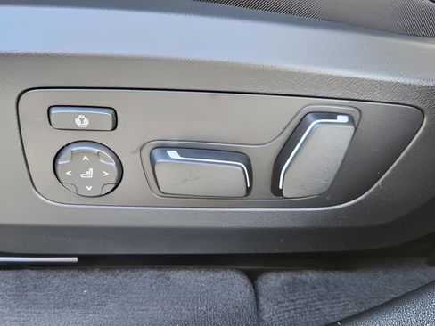 New 2026 BMW X3 xDrive30 w/ Premium Package image 10