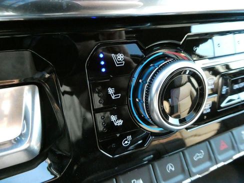 New 2026 GMC Sierra 1500 Denali AWD/4WD image 26