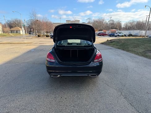 Used 2017 Mercedes-Benz C 300 4MATIC Sedan image 8