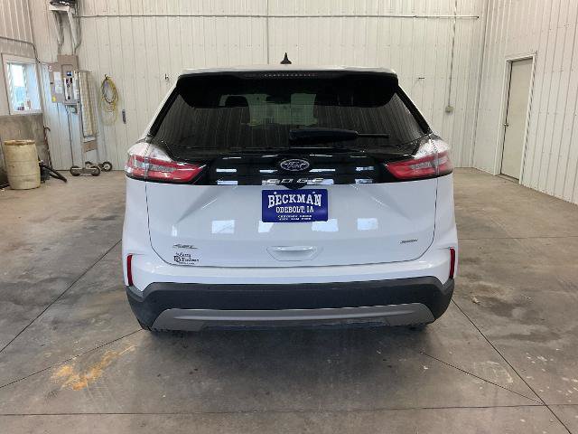 Certified 2024 Ford Edge SEL w/ Convenience Package AWD/4WD image 4