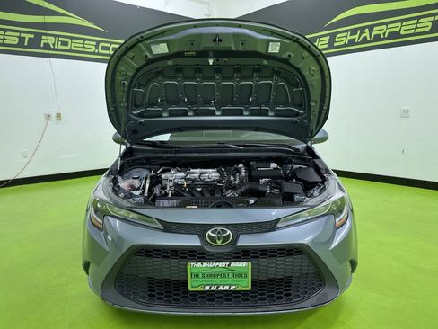 Used 2021 Toyota Corolla LE image 4