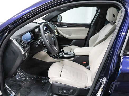New 2025 BMW X4 M40i AWD/4WD image 19
