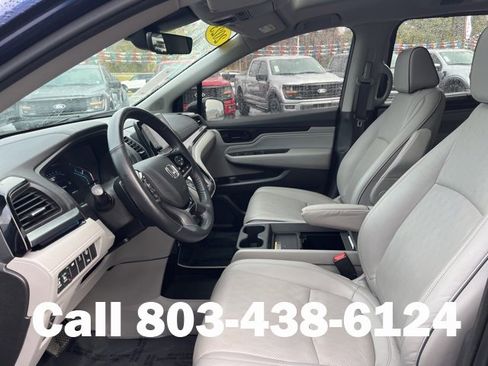 Used 2023 Honda Odyssey Elite image 7