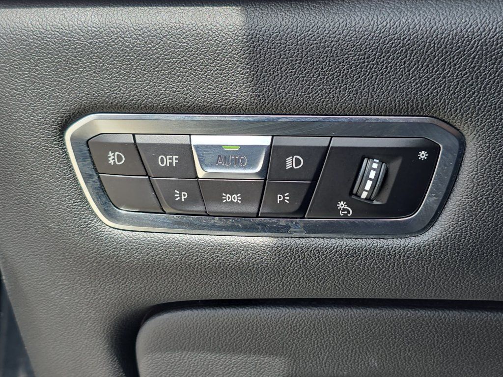 Used 2020 BMW X5 sDrive40i w/ Convenience Package RWD image 29