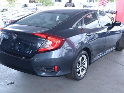 Used 2018 Honda Civic LX image 5