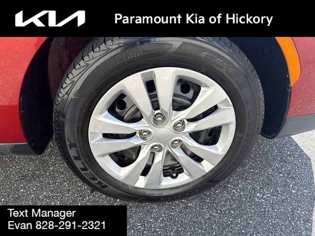 Used 2020 Kia Soul LX FWD image 9