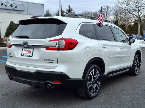 Certified 2024 Subaru Ascent Limited w/ Technology Package image 3