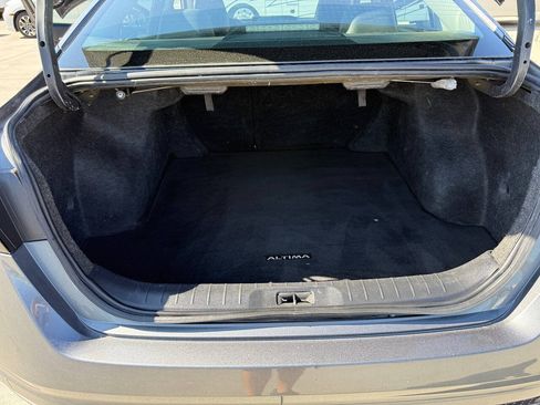 Used 2024 Nissan Altima 2.5 SL AWD/4WD image 26