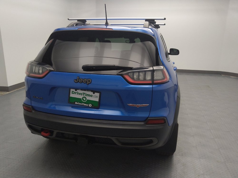 Used 2019 Jeep Cherokee Trailhawk w/ Cold Weather Group AWD/4WD image 7