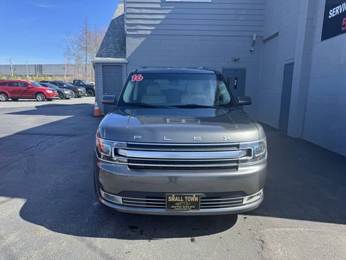 Used 2016 Ford Flex Limited AWD/4WD image 2