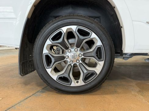 Used 2020 RAM 1500 Limited AWD/4WD image 8