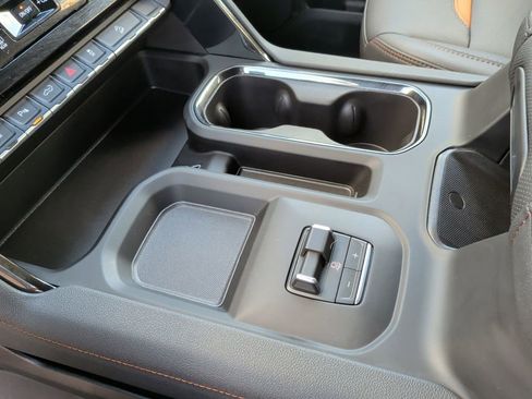 New 2026 GMC Sierra 2500 AT4 w/ AT4 Premium Plus Package image 33