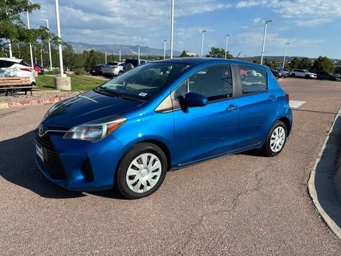 Used 2015 Toyota Yaris L FWD image 3