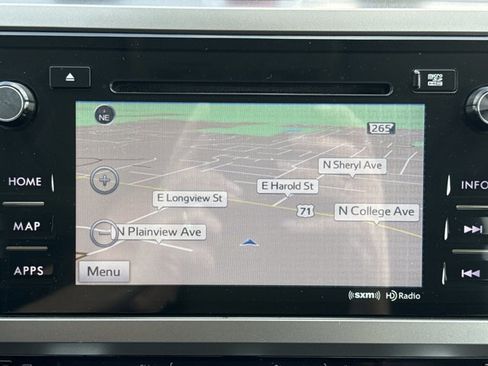 Used 2017 Subaru Outback 2.5i Limited AWD/4WD image 5