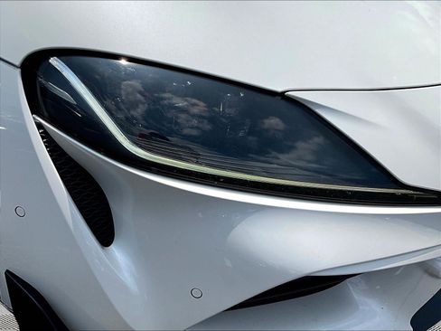 Used 2021 Toyota Supra w/ Safety & Technology Package RWD image 27