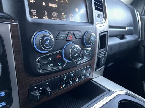 Used 2016 RAM 1500 Laramie w/ Convenience Group image 11