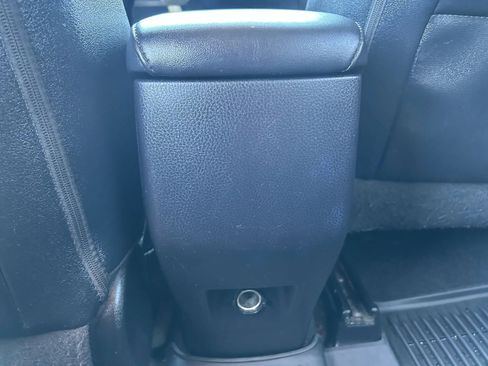 Used 2018 Toyota RAV4 Limited w/ Advanced Technology Package image 29