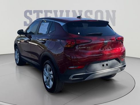 Used 2025 Buick Encore GX Preferred AWD/4WD image 3