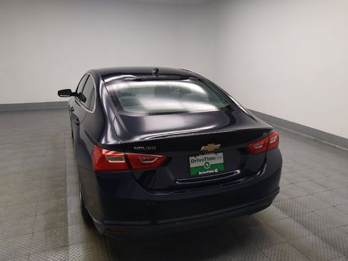 Used 2017 Chevrolet Malibu LS FWD image 6