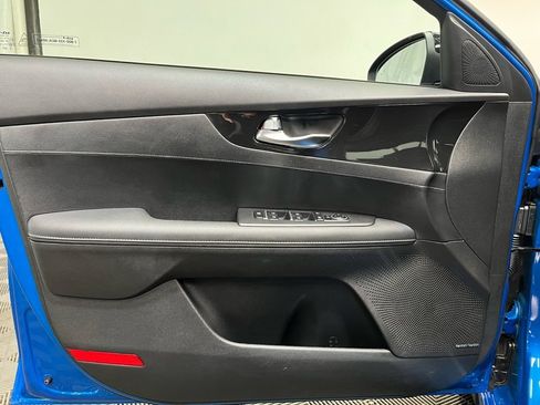 Used 2024 Kia Forte GT-Line w/ GT-Line Premium Package image 13