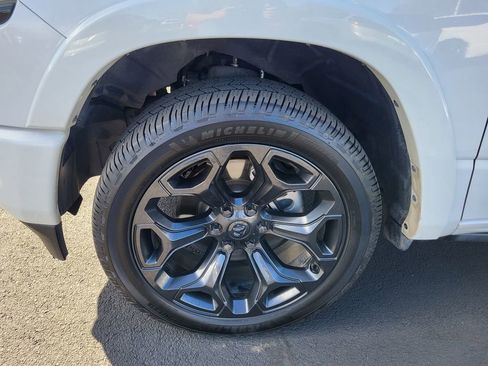 Used 2022 RAM 1500 Limited image 11