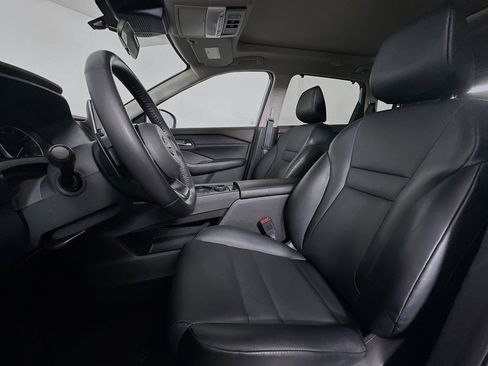 Used 2023 Nissan Rogue SV w/ SV Premium Package image 13