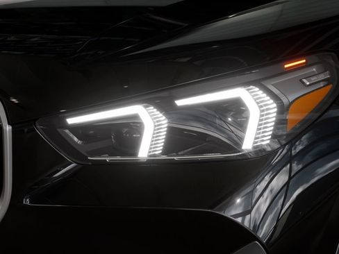 New 2026 BMW X1 xDrive28i w/ Technology Package image 6