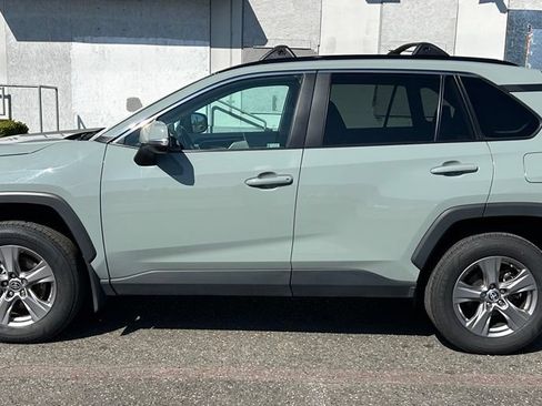 Certified 2023 Toyota RAV4 XLE w/ Convenience Package AWD/4WD image 8