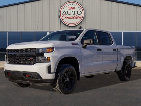 Used 2021 Chevrolet Silverado 1500 Custom Trail Boss image 3
