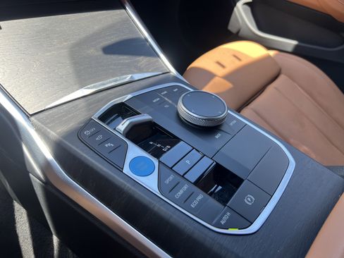 Used 2023 BMW i4 eDrive35 w/ Premium Package RWD image 26