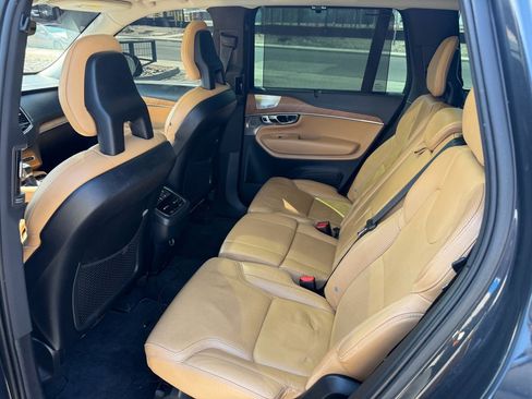 Used 2016 Volvo XC90 T6 Inscription w/ Vision Package image 15