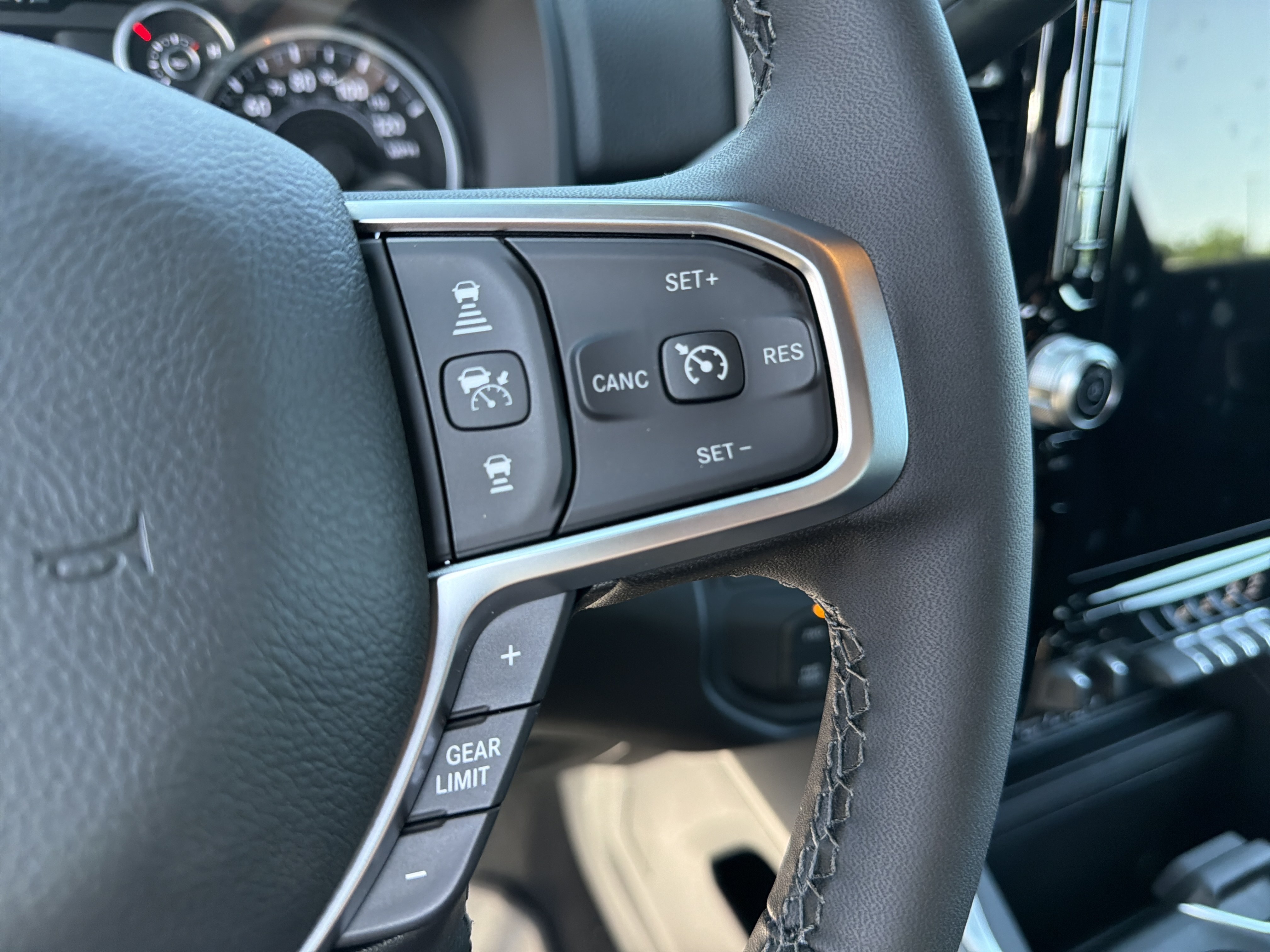 New 2026 RAM 2500 Big Horn AWD/4WD image 20