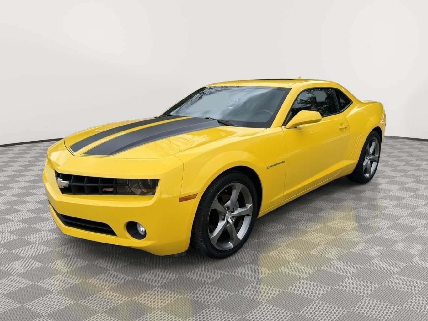 Used 2013 Chevrolet Camaro LT w/ RS Package RWD image 3