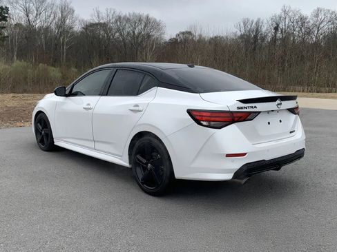 Used 2023 Nissan Sentra SR w/ Midnight Edition Package image 5