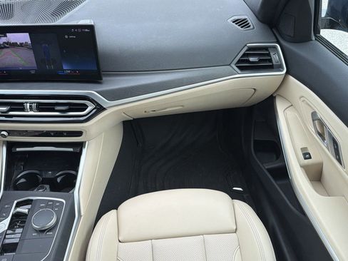 Used 2023 BMW 330i Sedan w/ Premium Package RWD image 15