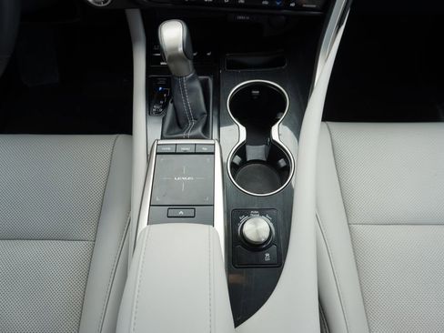 Used 2020 Lexus RX 350 FWD w/ Accessory Package image 16