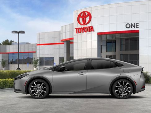 New 2026 Toyota Prius Plug-In Hybrid image 30