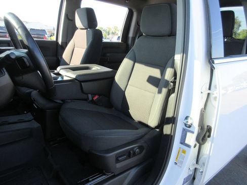 Used 2022 GMC Sierra 2500 SLE w/ SLE Value Package; AWD/4WD image 22