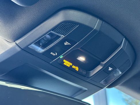 Used 2024 Porsche 911 Carrera S RWD image 20